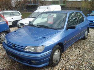 kliknij by zobaczyć powiększenie Peugeot 306