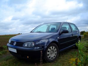 Volkswagen GOLF IV
