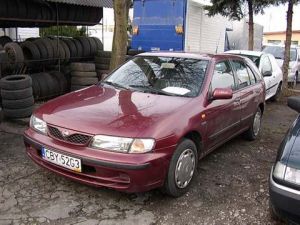 Nissan Almera